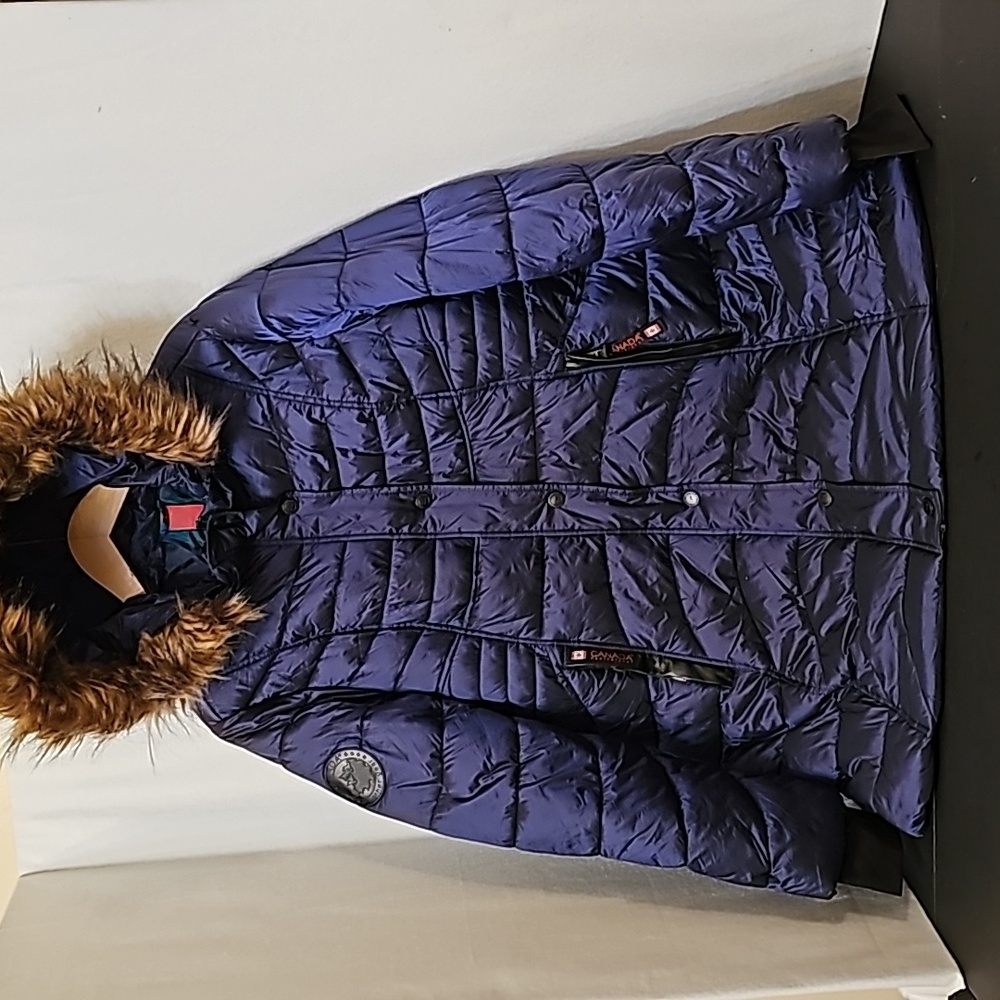 Canada Weather Gear Puffer Coat
